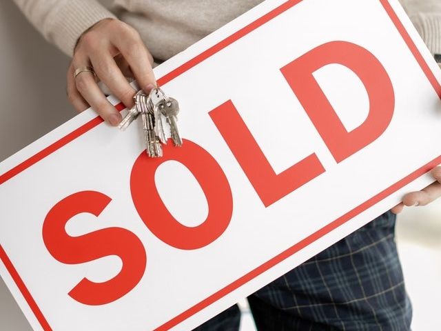 five-reasons-investing-in-real-estate-should-be-your-next-big-move-in-2022-empire-east.jpg