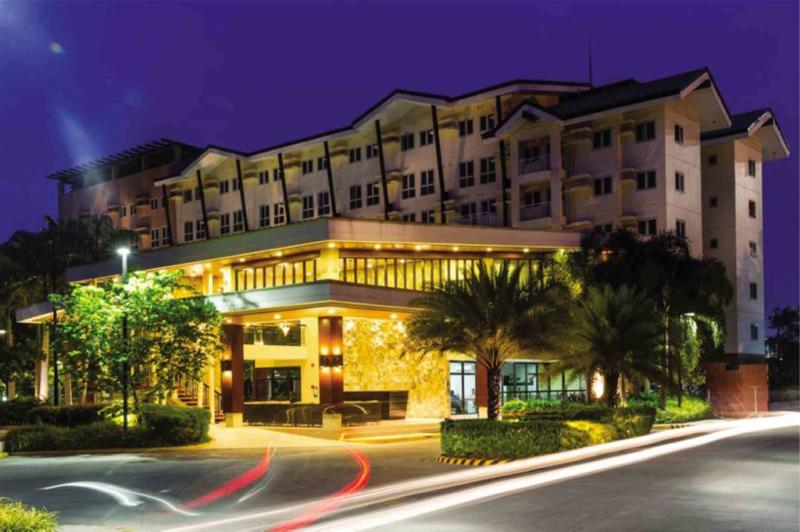 empire2-2-1024x682 (1).jpg